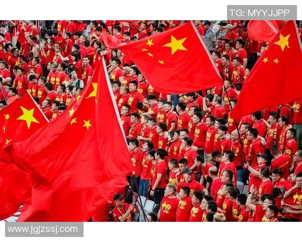 西安足球队逆袭之路揭秘：从默默无闻到大满贯荣耀的传奇历程