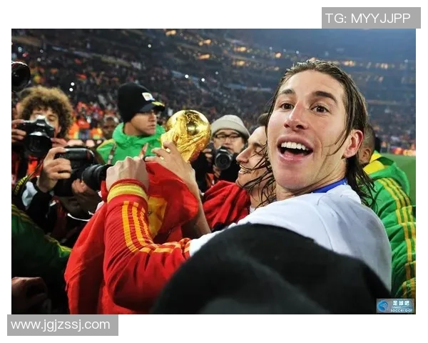 足球明星时尚穿搭大揭秘精彩出场瞬间尽在其中 足球明星时尚穿搭大揭秘精彩出场瞬间尽在其中