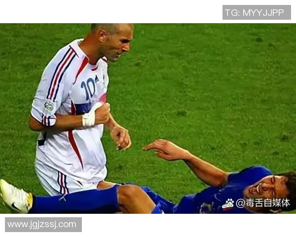 足球明星开路的背后故事与影响力揭秘