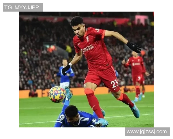 足球明星大联欢：聚焦全球足坛传奇与新星的精彩瞬间与故事